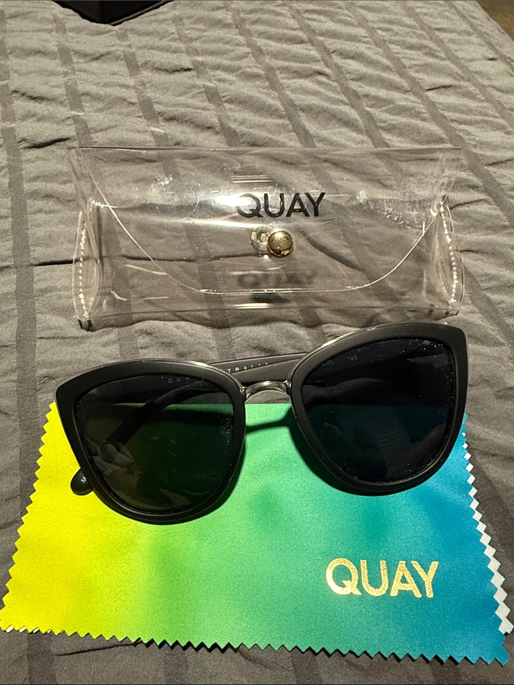 Quay Australia Black Cat-Eye Sunglasses with Dark Lenses